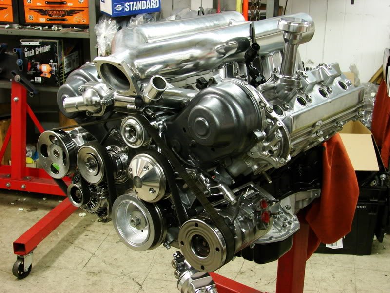 Двигатель Toyota 2UZ FE